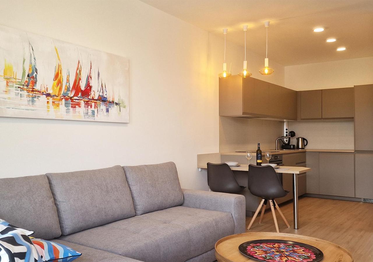 New Cozy 2 Room Pink Apartment Bratislava 058 Екстер'єр фото