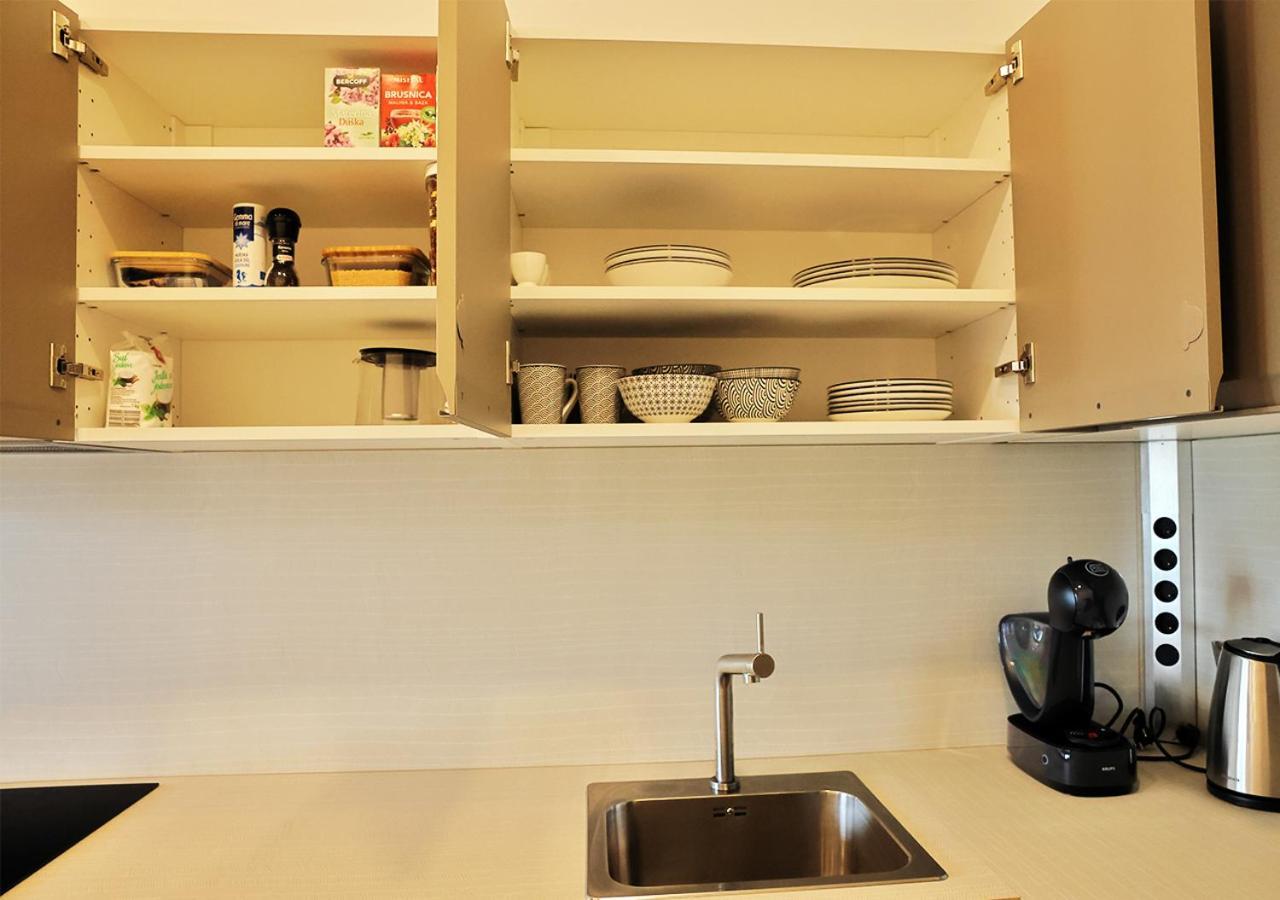 New Cozy 2 Room Pink Apartment Bratislava 058 Екстер'єр фото